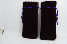 ビロード　皮袋　玉つき　小　14×6　黒