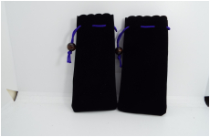 ビロード　皮袋　玉つき　小　14×7　黒