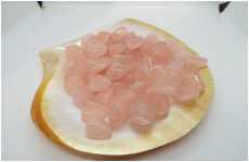 紅水晶　さざれ石　大粒　約300g