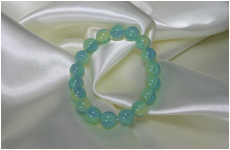手毬ブレスレット　10ミリ　グリーン