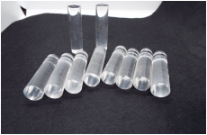 風防印材ですが、通常では彫れませんので、ゴム印のd台木として使用してください。または陳列ひんかな？