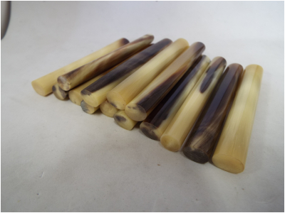 色オランダ水牛　小判-90